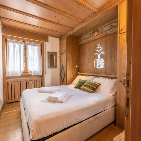 Casa Pecol Cortina dʼAmpezzo